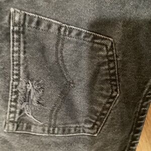 Distressed Denim Shorts – Casual Fit, Raw Hem (Size 27)  Levis